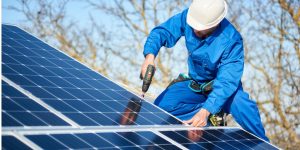 Installation Maintenance Panneaux Solaires Photovoltaïques à Larroque-sur-l'Osse